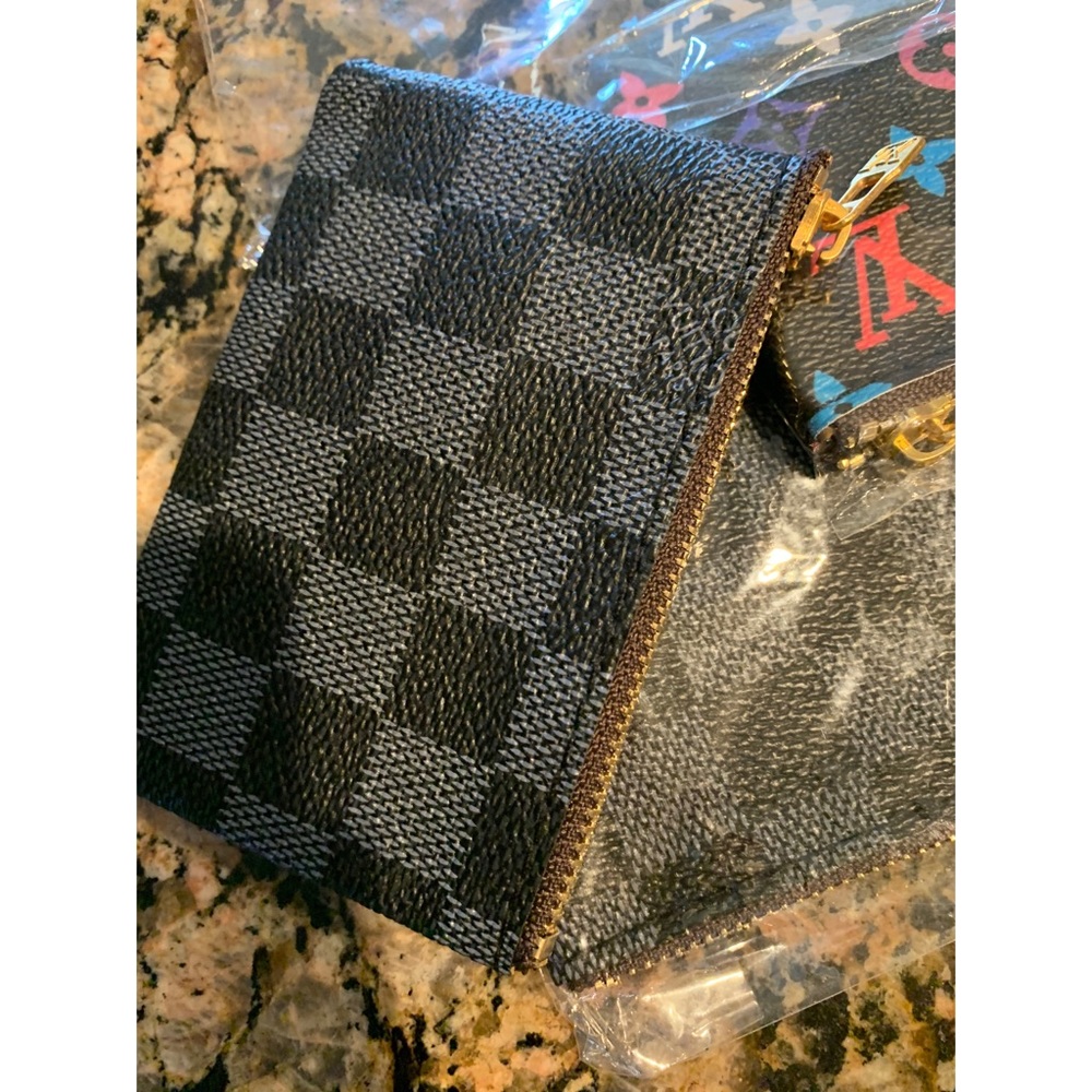 Black checkered wristlet key pouch